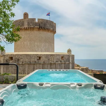 Luxurious With Private Pool Dubrovnik